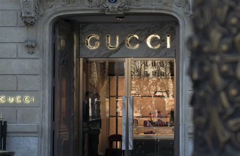 branding strategy of Gucci